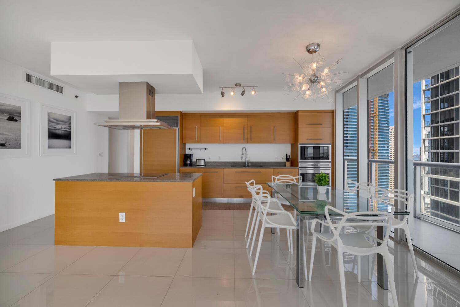 Appartement Large In W With Bay Views *