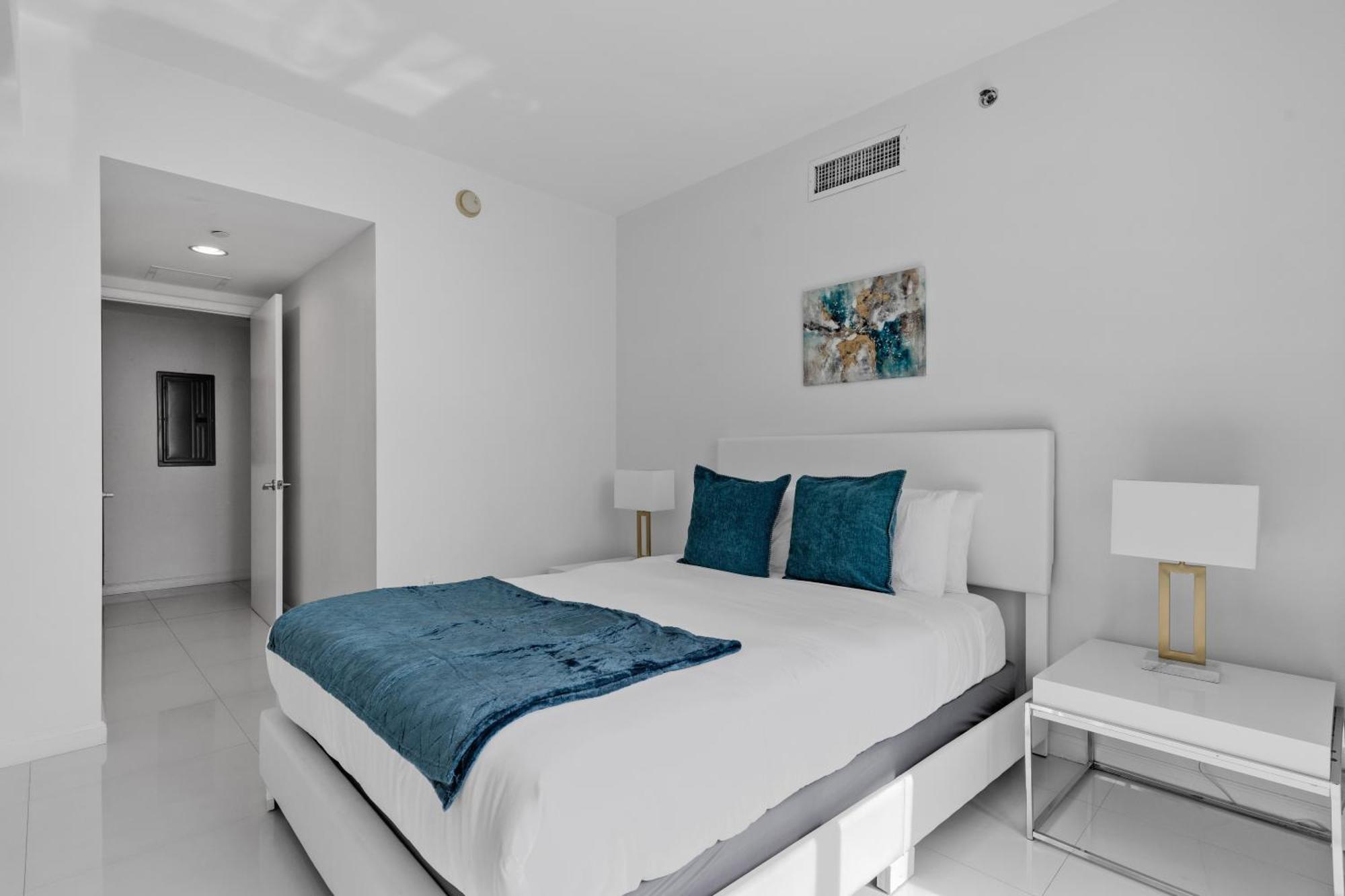 Large In W With Bay Views Appartement Miami