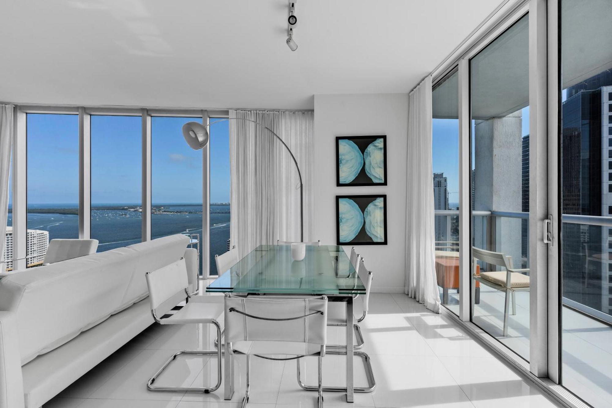 Appartement Large In W With Bay Views *